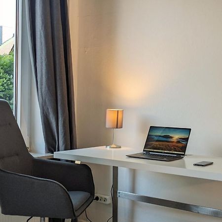 Tt Living Apartments Bonitas & Divinitas I 2 Schlafzimmer I Kueche I Vollbad I Waschmaschine Rellingen Exterior foto