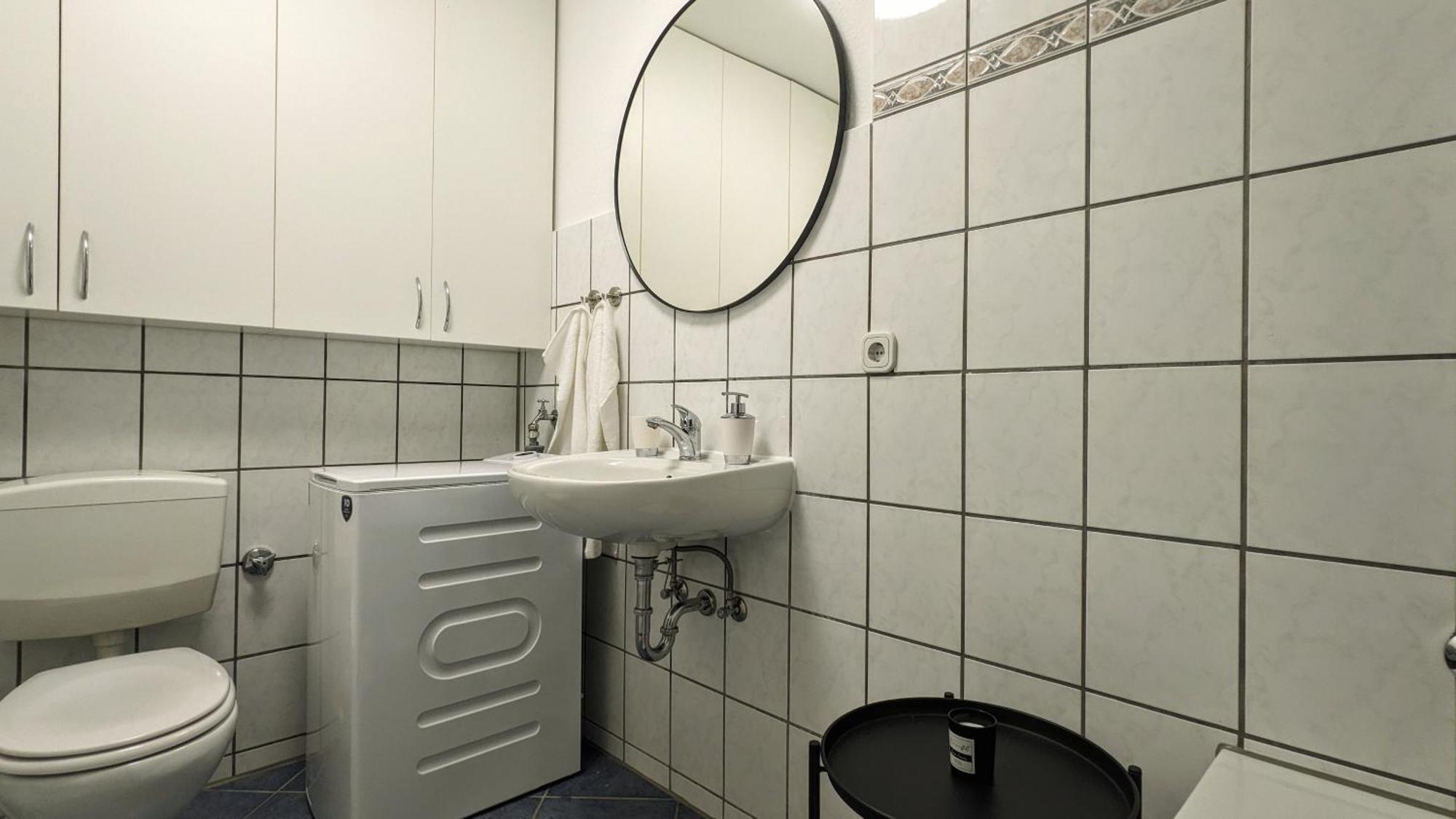 Tt Living Apartments Bonitas & Divinitas I 2 Schlafzimmer I Kueche I Vollbad I Waschmaschine Rellingen Exterior foto