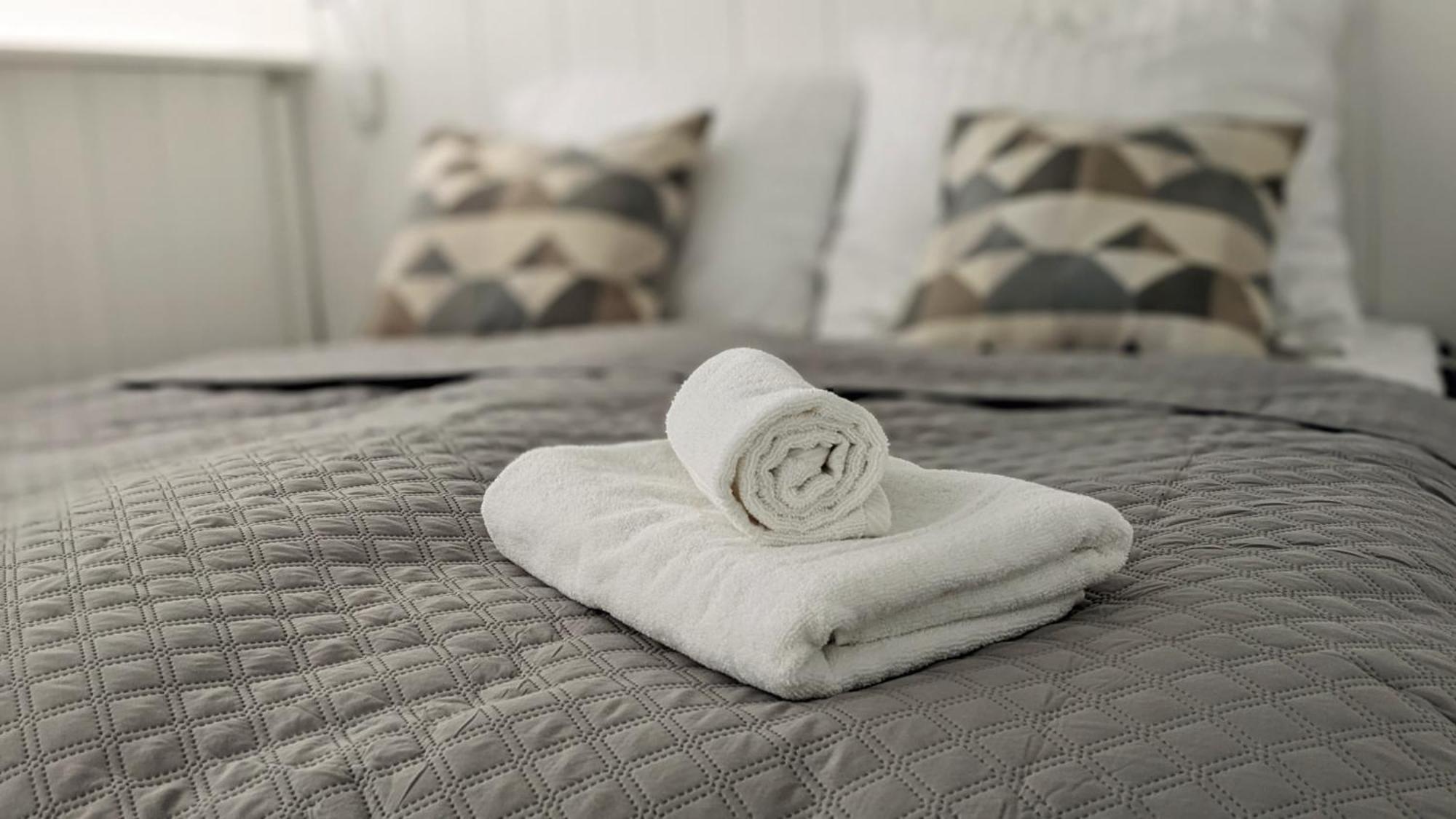 Tt Living Apartments Bonitas & Divinitas I 2 Schlafzimmer I Kueche I Vollbad I Waschmaschine Rellingen Exterior foto